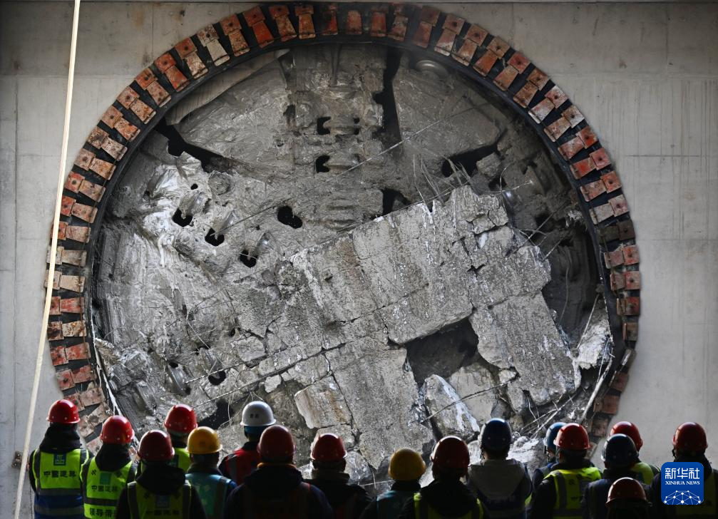 青岛南北向地铁交通建设获突破