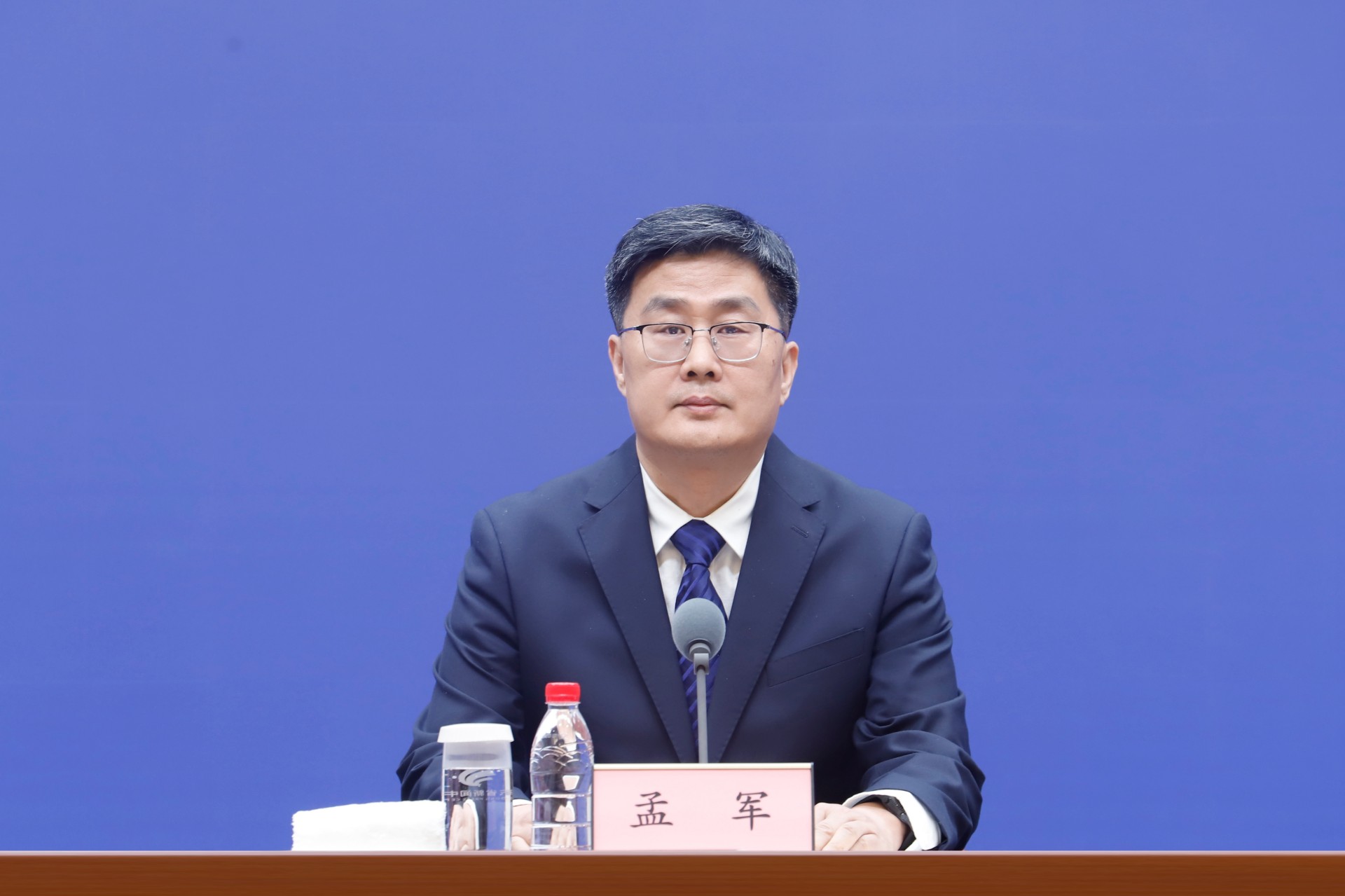 省政府新闻办举行新闻发布会，介绍山东加强储备监管，发展粮食产业情况