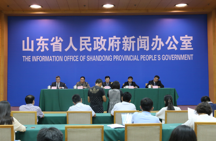 省政府新闻办举行新闻发布会，介绍山东环保督察边督边改情况